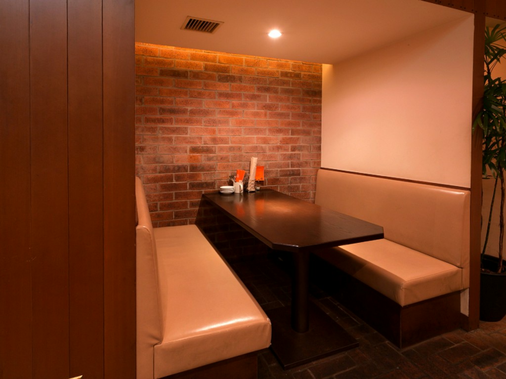 おいしさが穏やかな雰囲気をもたらすビジネスシーン