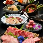 【計10品】サイコロステーキ角切／特選カルビ／上選ロース／タン塩／壺漬カルビ／本日のホルモン2種／焼き野菜又はチョレギサラダ／ナムル盛合わせ／キムチ