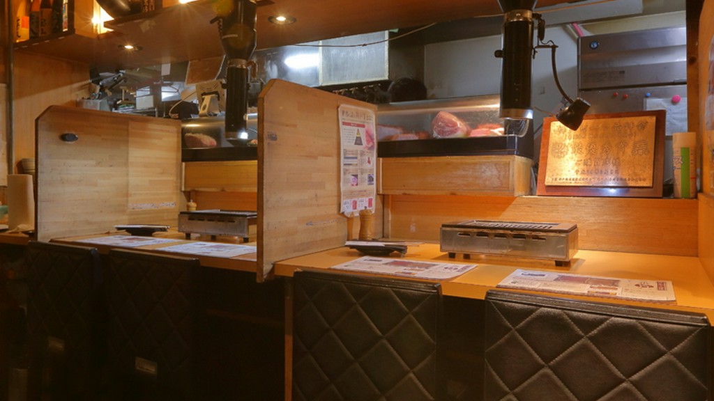 肉の旨みを感じながら、相手との絆を深めていく