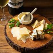 Mサイズ：649円
Lサイズ：1078円