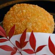 秋の芳醇な香り、しっかり噛み応えのあるその食感…。ごっく上のコロッケはいかがでしょうか。