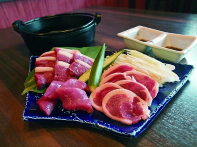 選び抜かれた河内鴨を焼きでいただける『焼道』