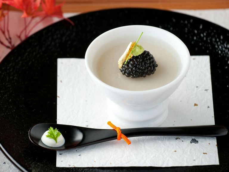 ソース・エミュリュッショネの技法で炊き上げたそばがき