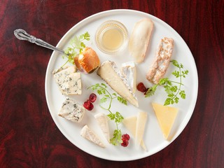 ＜チーズ・青カビタイプ＞	