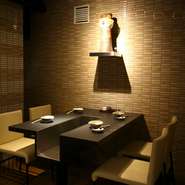 4人掛けのテーブル席です。半個室のようになっています。