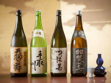 金沢の老舗酒蔵がオリジナルで醸した日本酒も