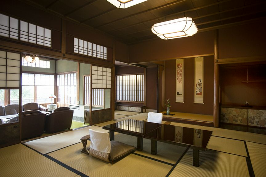 老舗料亭の伝統と大女将の教えが宿るおもてなしの精神