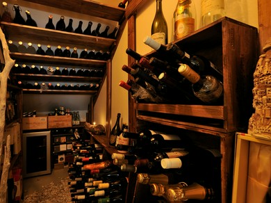 料理と共に是非味わいたい、ソムリエシェフのセレクトワイン