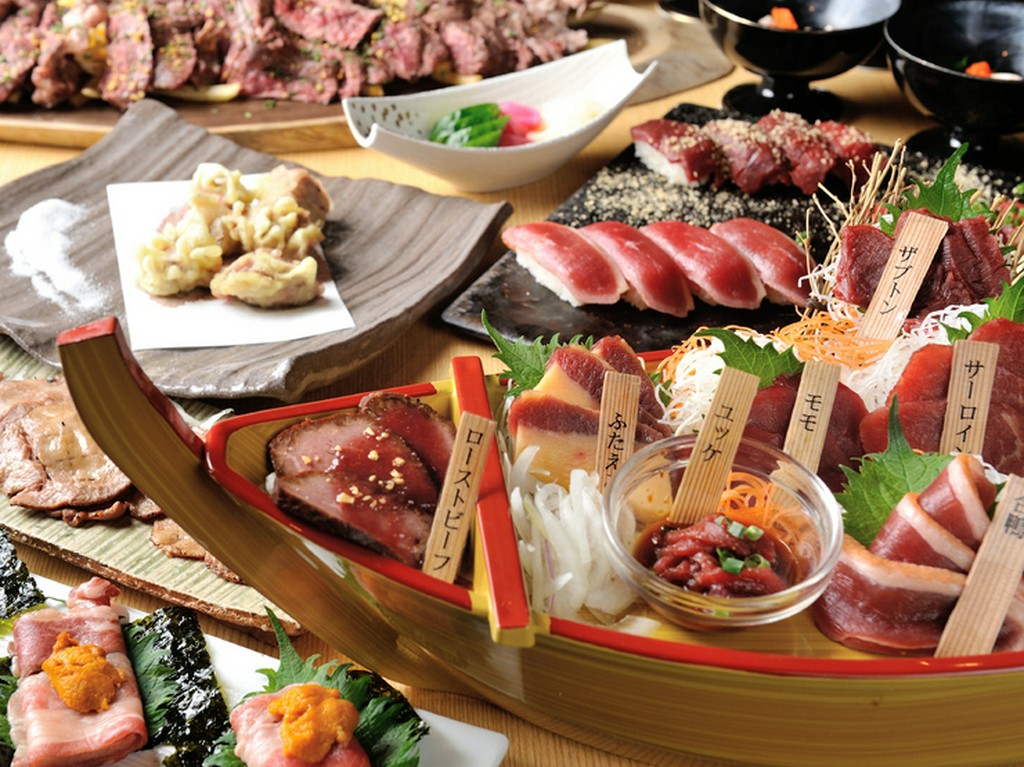 厳選された牛、馬、鴨のお肉で創る肉寿司はうなるほどの絶品。