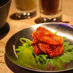 鱈の内臓を唐辛子やニンニクなどで漬けた塩辛ですよ！


