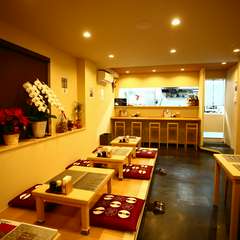 純和風の心地よい空間で、こだわりの逸品を味わう