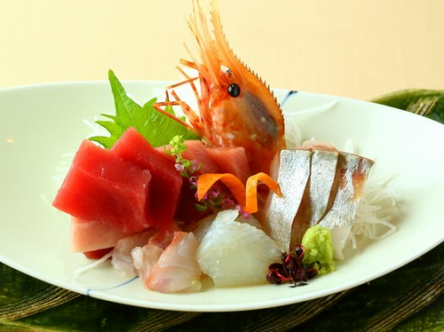 鮮度抜群の魚介はお酒とのマッチングも格別
