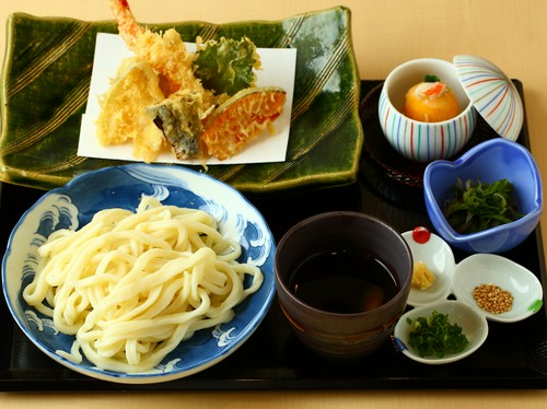 充実したランチタイムが過ごせる絶品料理