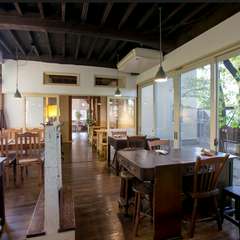 ヨーロッパ調の内装で、ゆったりとお食事を