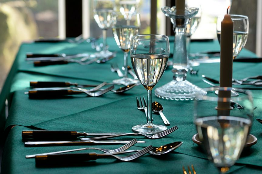 結婚式の二次会にも。二人の門出を祝う思い出深いパーティーに