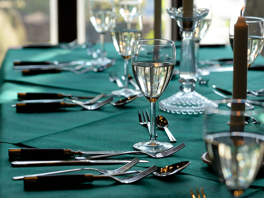 結婚式の二次会にも。二人の門出を祝う思い出深いパーティーに