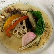 当店名物料理　高タンパク低脂肪の体に優しい最高のお肉　美味しすぎてごめんなさい。
前菜、本日のスープ、デザート、コーヒー付
3300円単品2530円パンorライス付