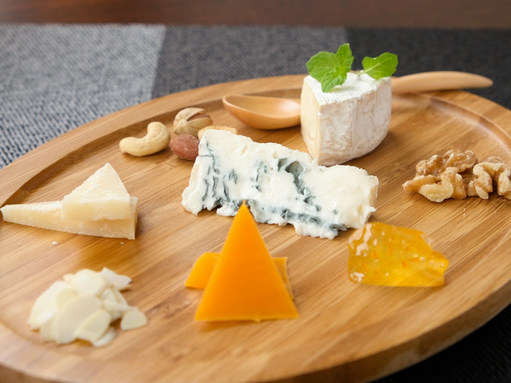 『Chefの選んだチーズの一皿』