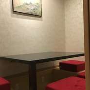 4名様までの個室　掘りごたつになります