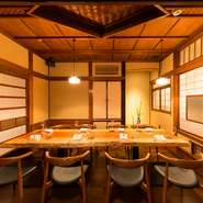 2名様から16名様まで和個室のご用意が御座います。
ご要望を何なりとお申し付けくださいませ。