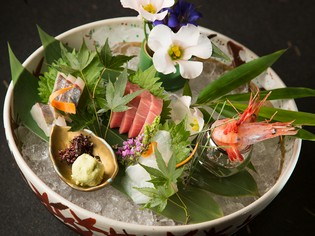 肉質に惚れ込んだ『尾崎牛』や新鮮な『鯛』など厳選素材を使用