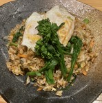 季節野菜とはこ豚焼豚の炒飯