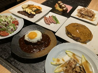 店主が選び抜いた静岡県東部の食材を余すことなく用いた、当店自慢の最高級のコース
