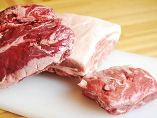 静岡県産中心の食材のみならず、世界にも目を向け仕入れていく