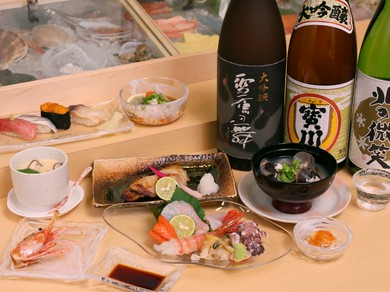 小樽をはじめとする北海道の日本酒が充実の品揃え