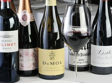 ワインの種類は約80種類。熟成肉とのマリアージュを楽しみたい