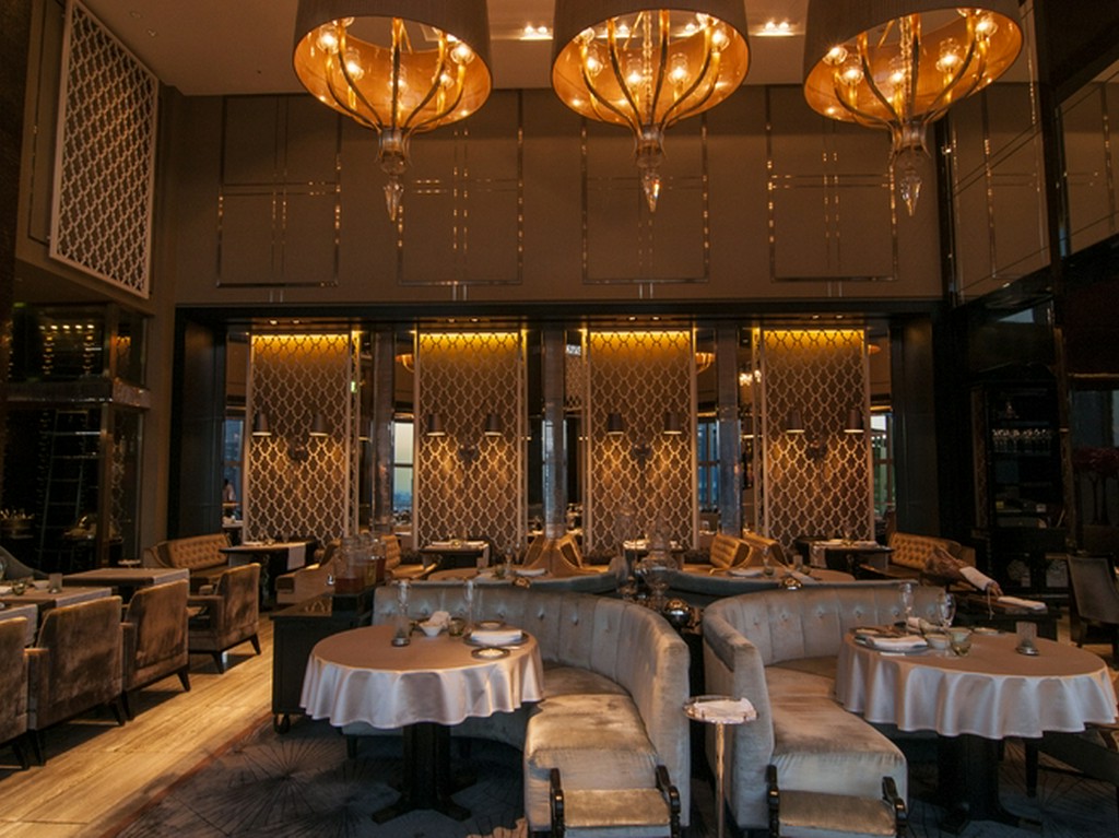 東京駅を俯瞰で見下ろす唯一無二のロケーション