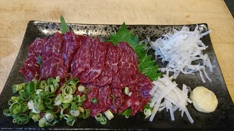 単品馬刺し