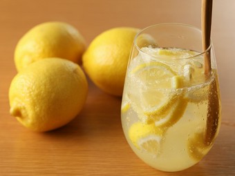 まるごとレモンサワー