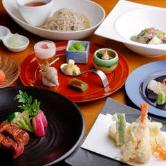 さまざまなシーンで利用可能な、こだわりの人気コース。季節の食材を楽しめる『特別限定コース』