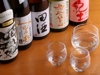 旬食材を使った和洋折衷料理とのマリアージュ。季節毎に内容が変わる充実のラインナップ『各種日本酒』