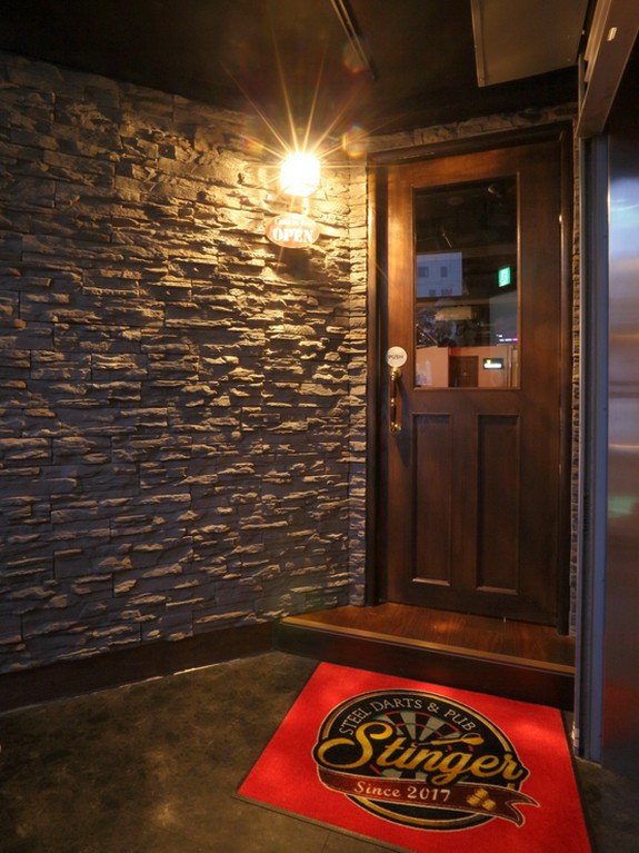 温かみのある落ち着いたエントランス