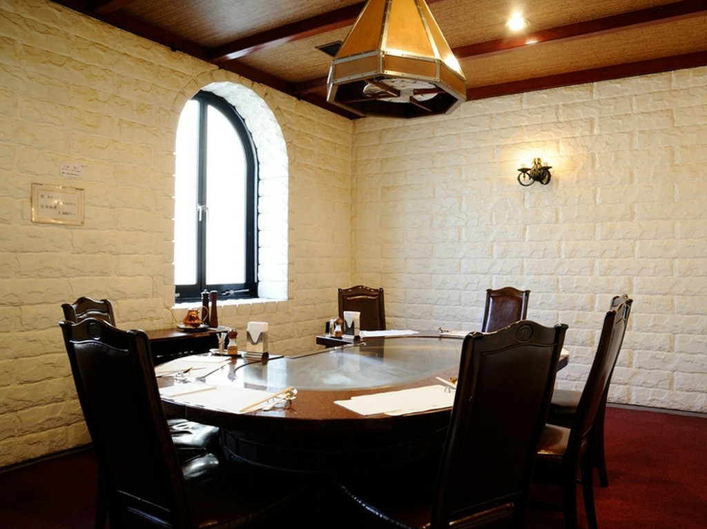 大切な方へのおもてなしに利用したい、洗練された個室空間