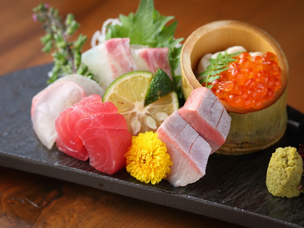 旬を活かした逸品や限定メニューにも注目