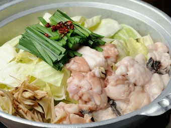 博多直送のもつでつくる『博多もつ鍋』