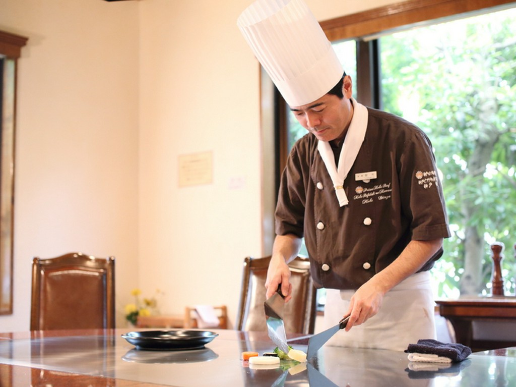 「また来たい」と思っていただけるような料理と接客でおもてなし