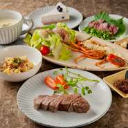 高級な食材をリーズナブルな価格で提供しています。また、季節を感じることができるように旬の素材をふんだんに取り入れています。こだわりの食材に合わせたソースが自慢。