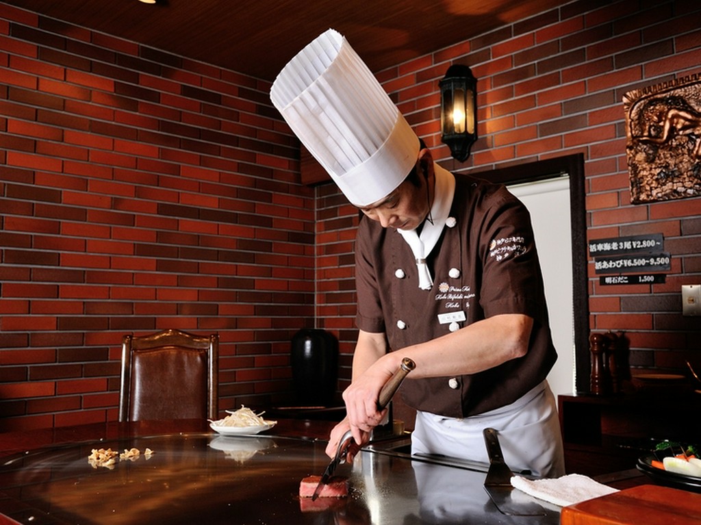 心尽くしの料理とおもてなし空間で、最高級の時間を演出