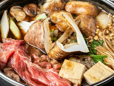 季節のイチオシ！【丹波の松茸入り】極上 三田牛・神戸ビーフすき焼きコース11,990円
