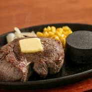 アンガス牛の肩ロースの芯部分(トウガラシ)
しっとりとした歯ごたえのある、味の濃い赤身肉です。
150ｇ→1125円
