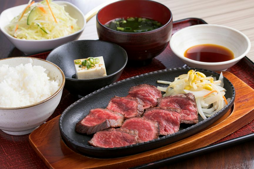 オトクなランチメニュー