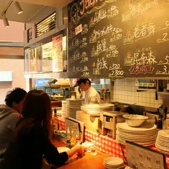 新宿の女子会もジャックポットで！生牡蠣や牡蠣に合うドリンクで