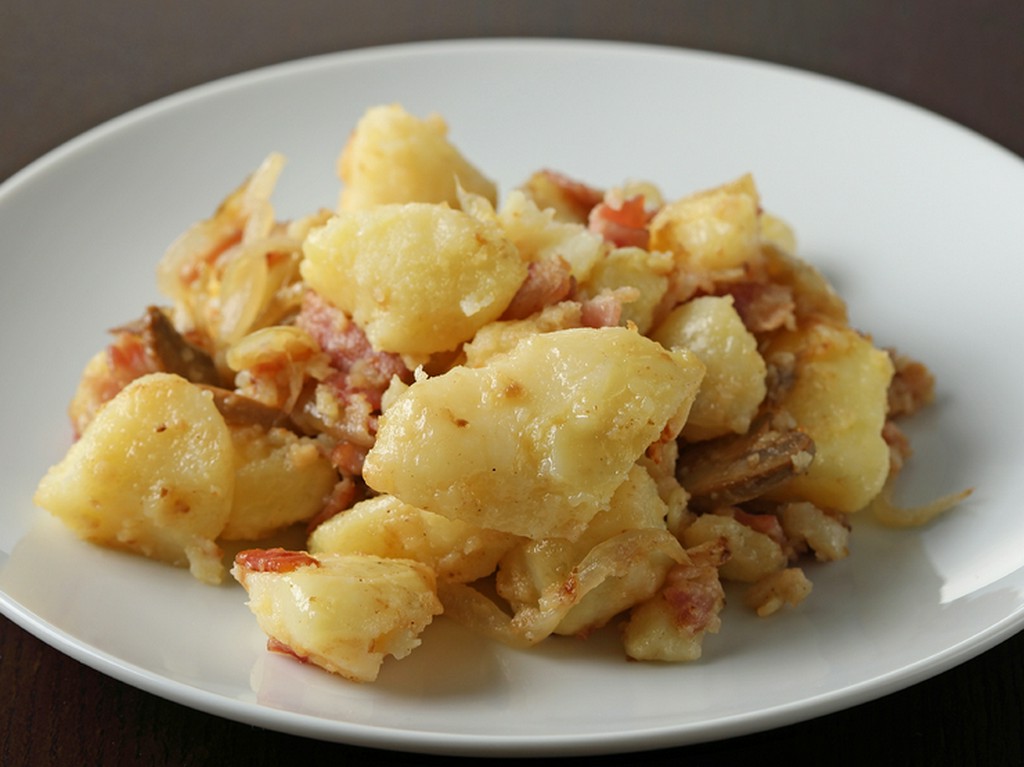 ビールと相性抜群！『ジャーマンポテト』