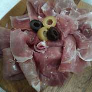 ドイツ・シュヴァルツヴァルト産　生ハム