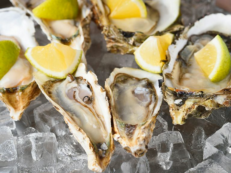 安心・安全で美味しい牡蠣を、日本各地から厳選