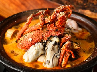 1度で2度おいしい、季節限定メニュー『牡蠣入 魚介たっぷりブイヤベース鍋』パスタ付＜2人前より＞